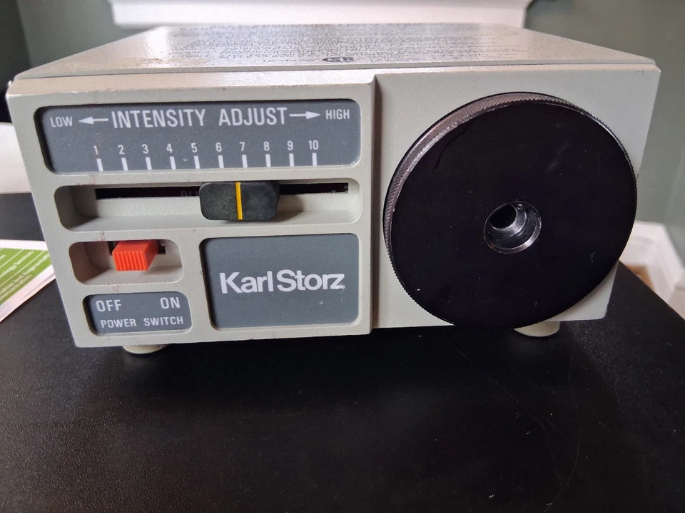 Karl Storz 481C Miniature Light Source