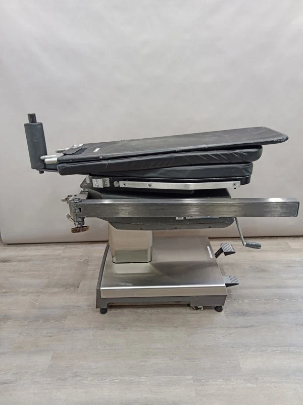 Steris Amsco P-146655-648 OrthoVision Fracture Orthopedic Surgical Table
