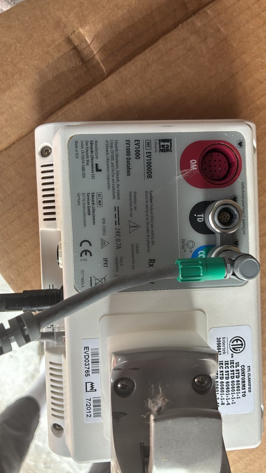 Edwards Lifesciences EV1000 Clinical Platform (EV1000M Monitor / EV1000DB Databox)