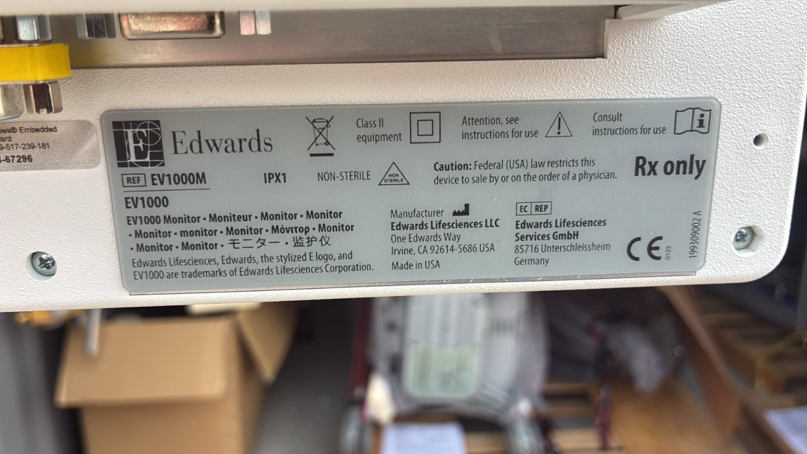 Edwards Lifesciences EV1000 Clinical Platform (EV1000M Monitor / EV1000DB Databox)