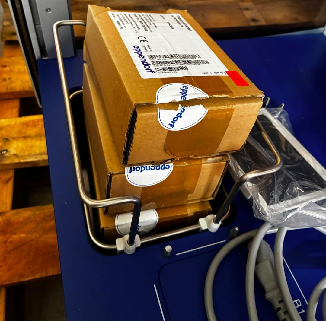 Eppendorf epMotion 5075 Liquid Handling Workstation