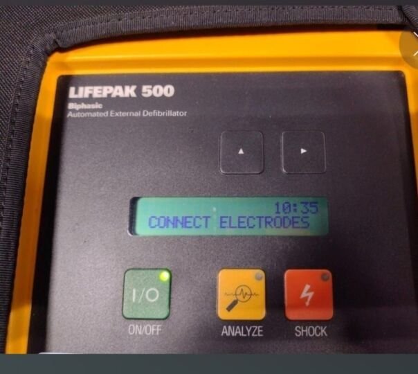 Medtronic Physio-Control Lifepak 500 AED Defibrillator
